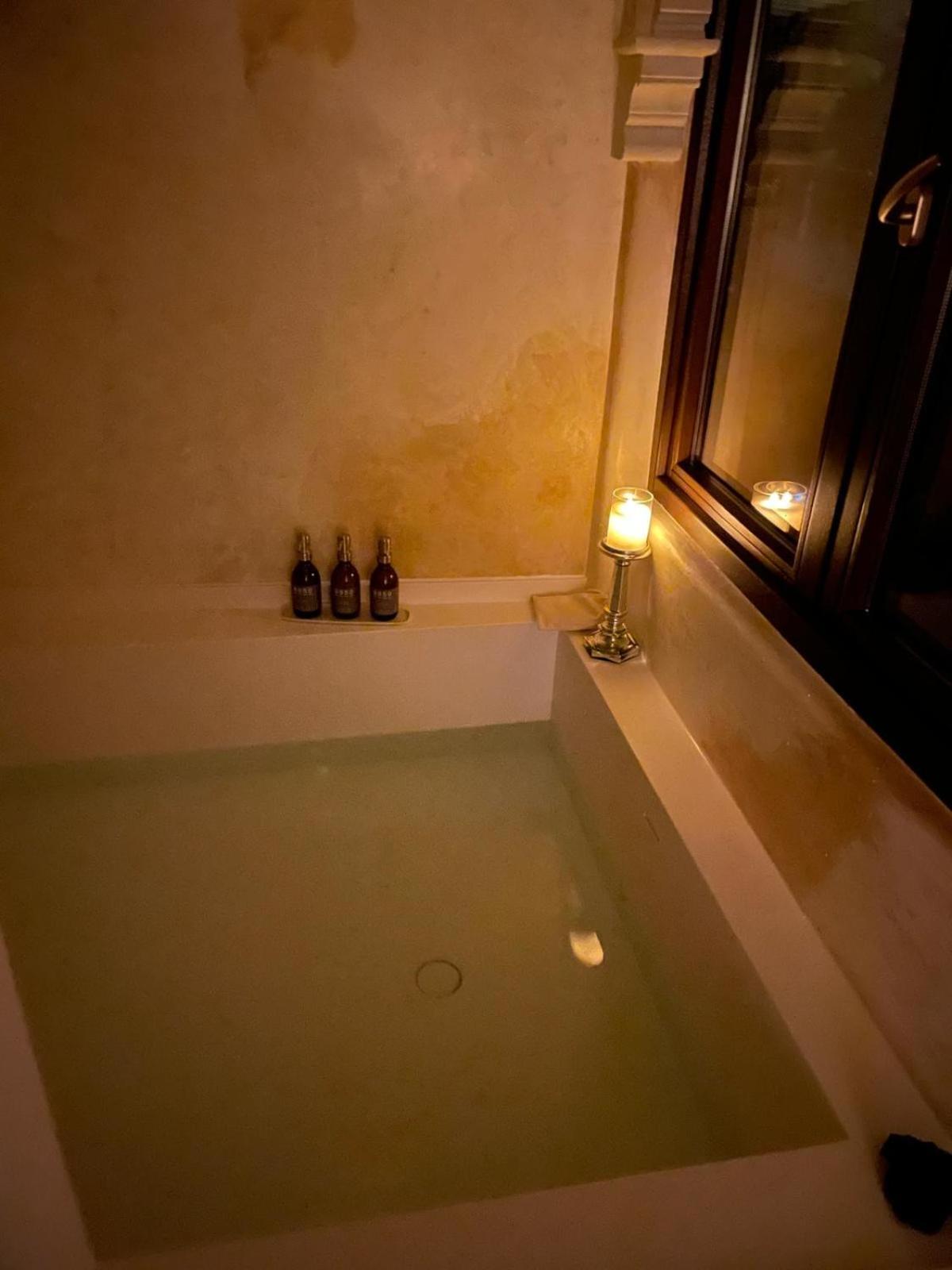 Bed and Breakfast La Casa Juan Ranas Гранада Экстерьер фото
